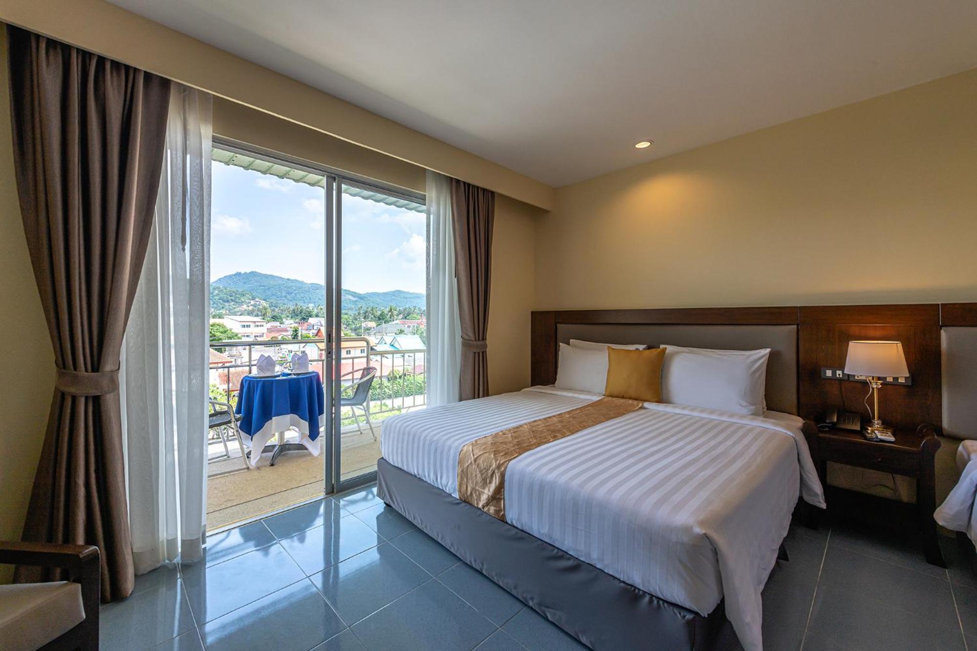Blue Beach Grand Resort And Spa SHA Plus Rawai Exterior foto