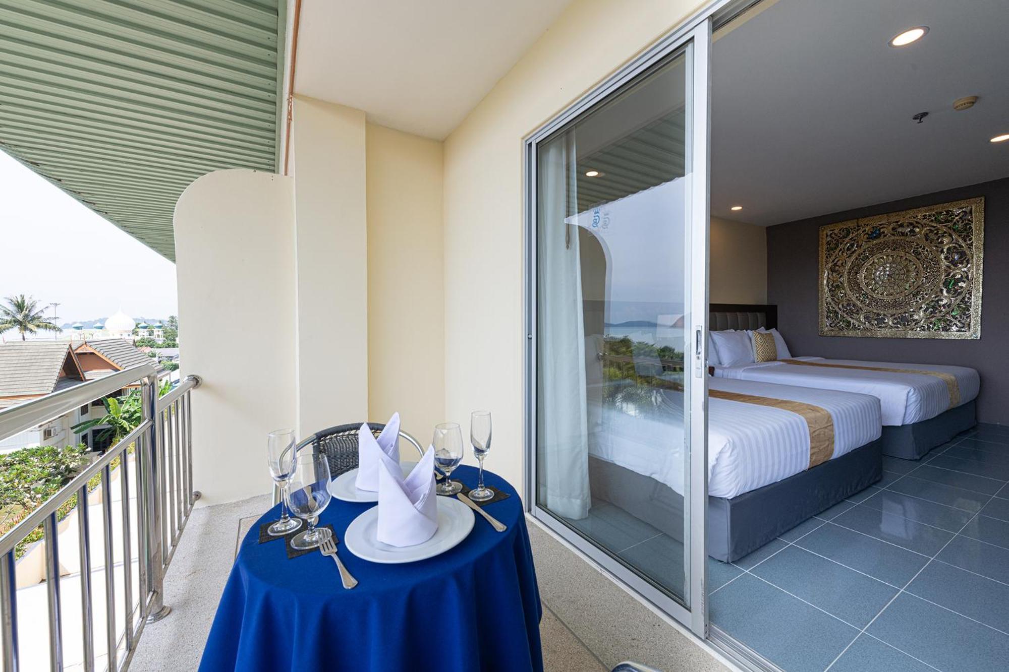 Blue Beach Grand Resort And Spa SHA Plus Rawai Exterior foto